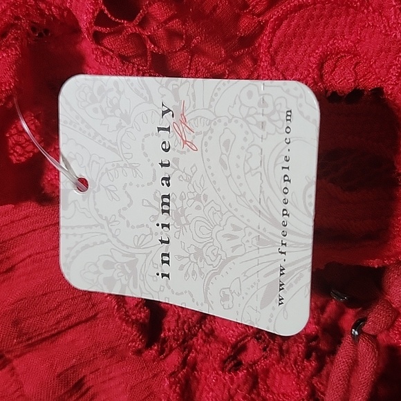 - Free People Adella Red Top Size Large - Picture 4 of 6